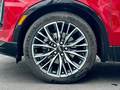 صورة 11 لـ 2025 Cadillac XT4