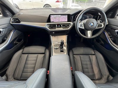 2019 BMW 3 SERIES — фото 5