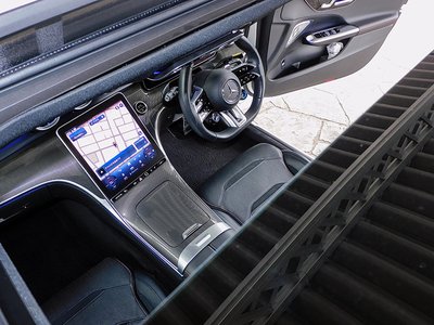 صورة مصغرة 37 لـ 2023 Mercedes-BENZ C-CLASS AMG