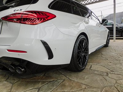 2023 Mercedes-BENZ C-CLASS AMG 照片 16