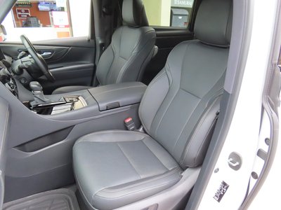 2025 Toyota ALPHARD — фото 44