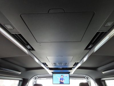 2025 Toyota ALPHARD — фото 54