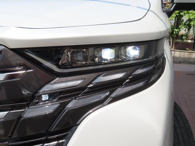 2025 Toyota ALPHARD — фото 69