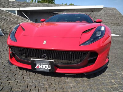 2021 Ferrari 812 GTS 照片 8