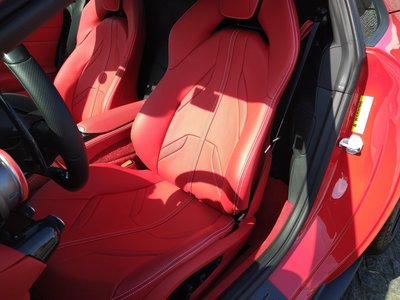2021 Ferrari 812 GTS 照片 15