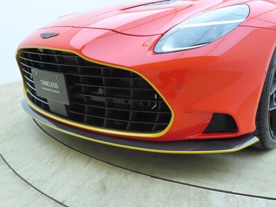 2025 Aston Martin VANQUISH — фото 10