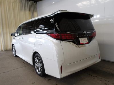 2023 Toyota ALPHARD — фото 3