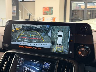 2025 Lexus LX thumbnail 34