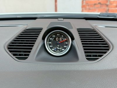 2017 Porsche 911 thumbnail 22