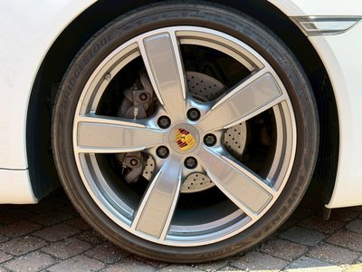 2017 Porsche 911 thumbnail 47
