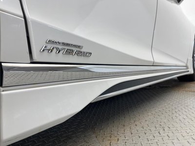 2017 Lexus LS thumbnail 30