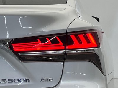 2017 Lexus LS thumbnail 33