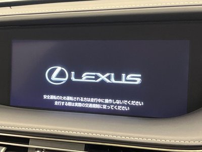 2017 Lexus LS photo 6