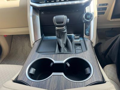 2023 Toyota LAND CRUISER 300 — фото 24