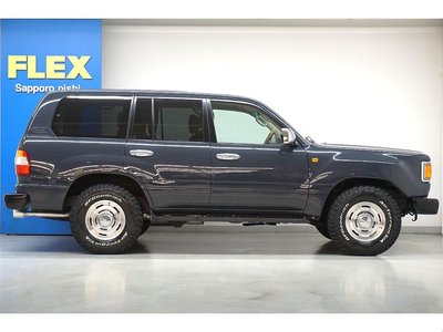 صورة 7 لـ 2006 Toyota LAND CRUISER 100