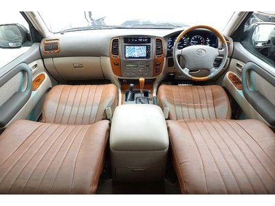 صورة 3 لـ 2006 Toyota LAND CRUISER 100
