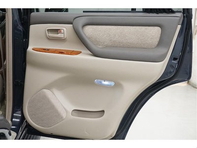 صورة 14 لـ 2006 Toyota LAND CRUISER 100