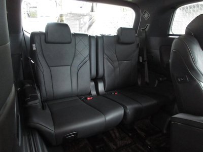 2023 Toyota ALPHARD — фото 11