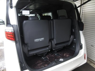 2023 Toyota ALPHARD — фото 28