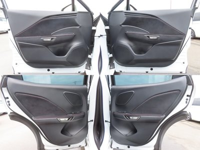 صورة 9 لـ 2024 Lexus LBX
