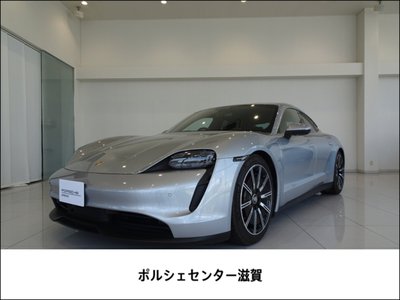 2021 Porsche TAYCAN 照片 2