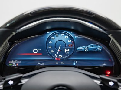 صورة 14 لـ 2025 Ferrari 12 CILINDRI