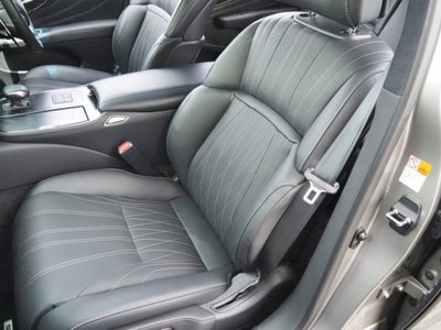 صورة مصغرة 22 لـ 2023 Lexus LS