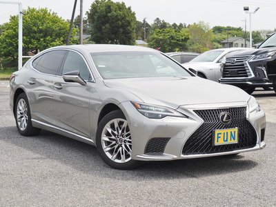 صورة مصغرة 3 لـ 2023 Lexus LS