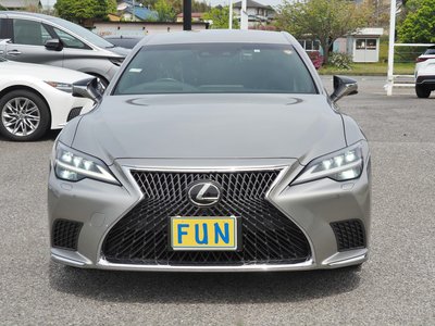صورة مصغرة 2 لـ 2023 Lexus LS