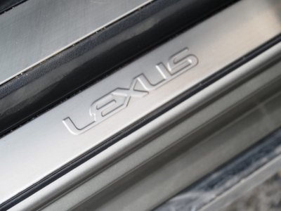 صورة مصغرة 64 لـ 2023 Lexus LS