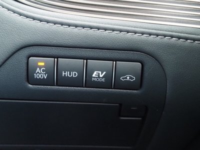 صورة مصغرة 43 لـ 2023 Lexus LS