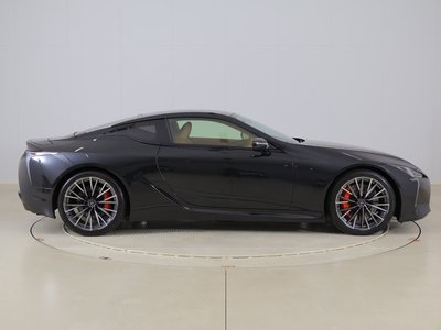 2024 Lexus LC — миниатюра 4