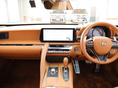 2024 Lexus LC — миниатюра 6