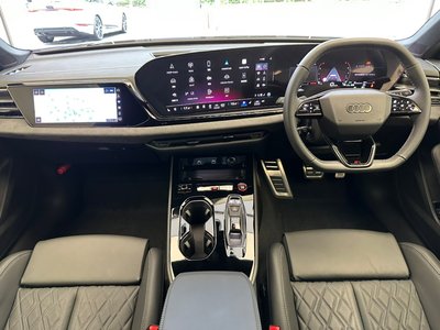 2025 AUDI S5 AVANT photo 3