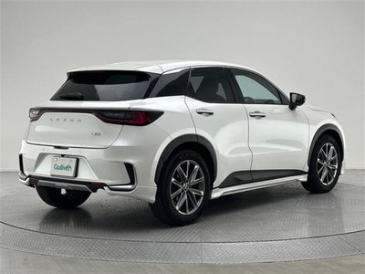 صورة 35 لـ 2024 Lexus LBX