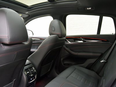 صورة 14 لـ 2022 BMW Alpina XD4