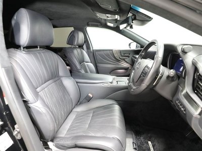 2021 Lexus LS 缩略图 19