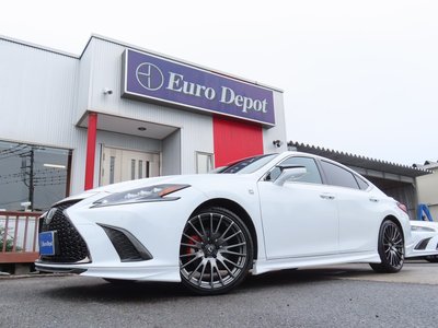2024 Lexus ES thumbnail 22