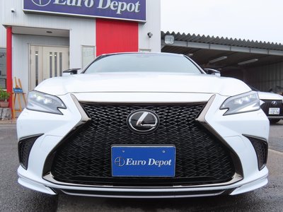 2024 Lexus ES thumbnail 32