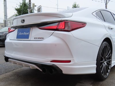 2024 Lexus ES thumbnail 38