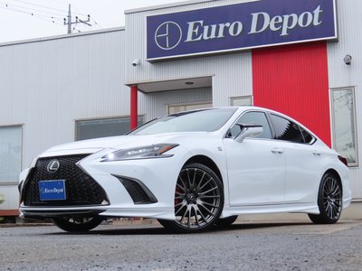 2024 Lexus ES thumbnail 21