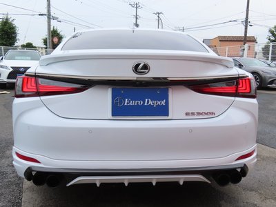 2024 Lexus ES thumbnail 48