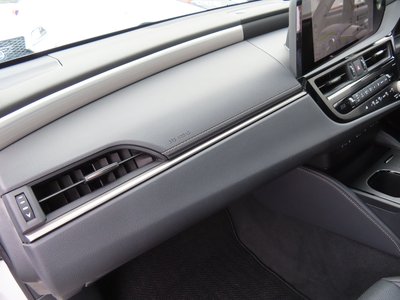 2024 Lexus ES thumbnail 55