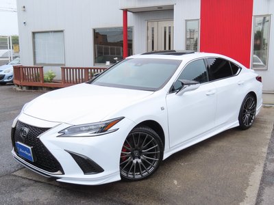 2024 Lexus ES thumbnail 27