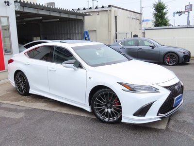 2024 Lexus ES thumbnail 29