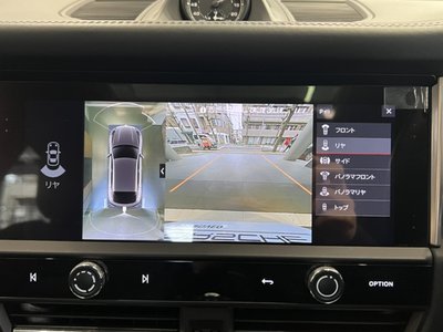 2021 Porsche MACAN photo 15
