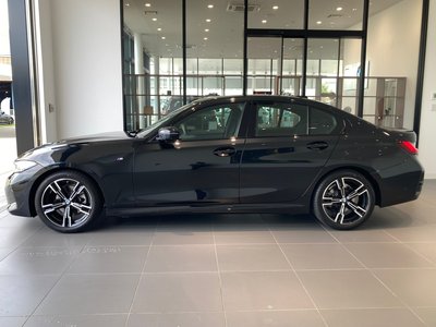 2025 BMW 3 SERIES — фото 13