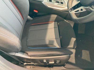2025 BMW 3 SERIES — миниатюра 21