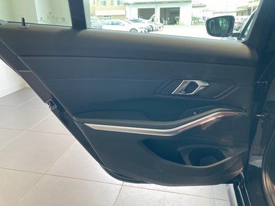 2025 BMW 3 SERIES — миниатюра 54