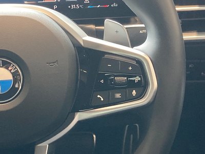 2025 BMW 3 SERIES — миниатюра 30